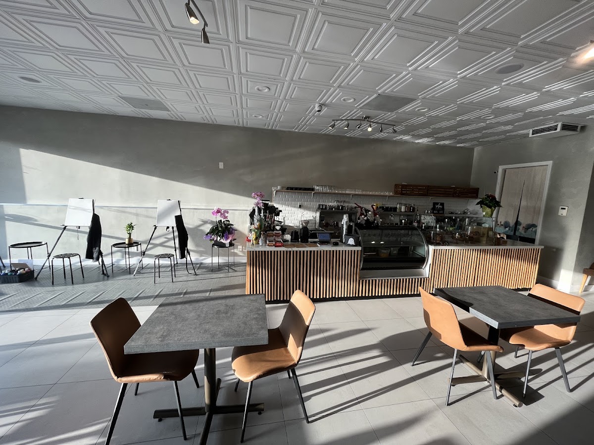 Margin Cafe Coffee Roaster